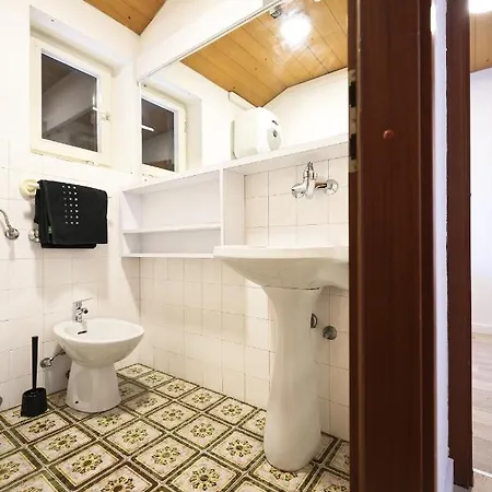 The Big Blue - 3br Loft Zadar